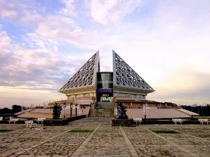 Từ